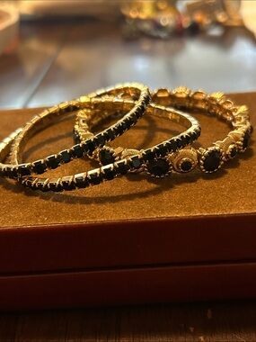 Gold and Black Stretch Bracelet Set - Women Jewelry